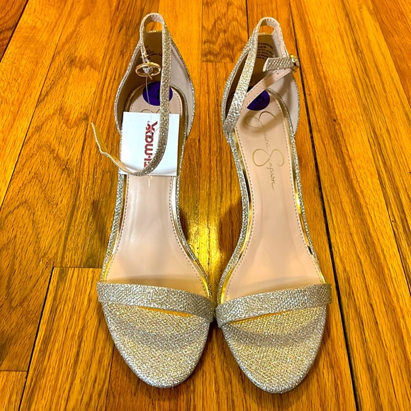 NWT Jessica Simpson glitter kitten heels - Picture 2 of 3